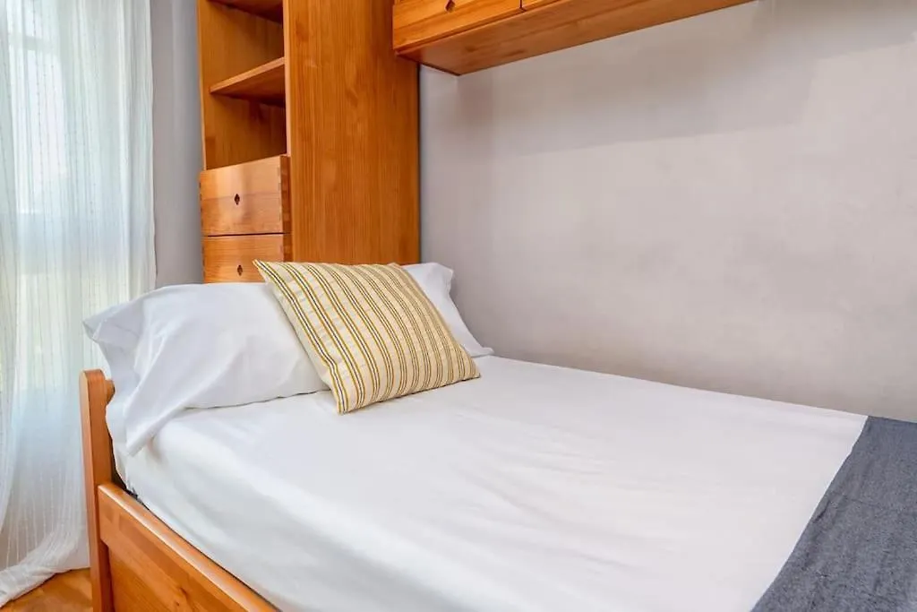 מאלגה Beach Duplex With Sea Views דירה