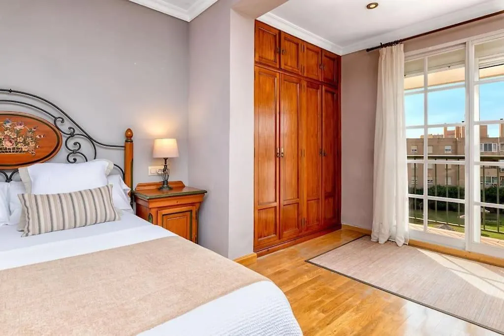 מאלגה Beach Duplex With Sea Views 0*,  ספרד